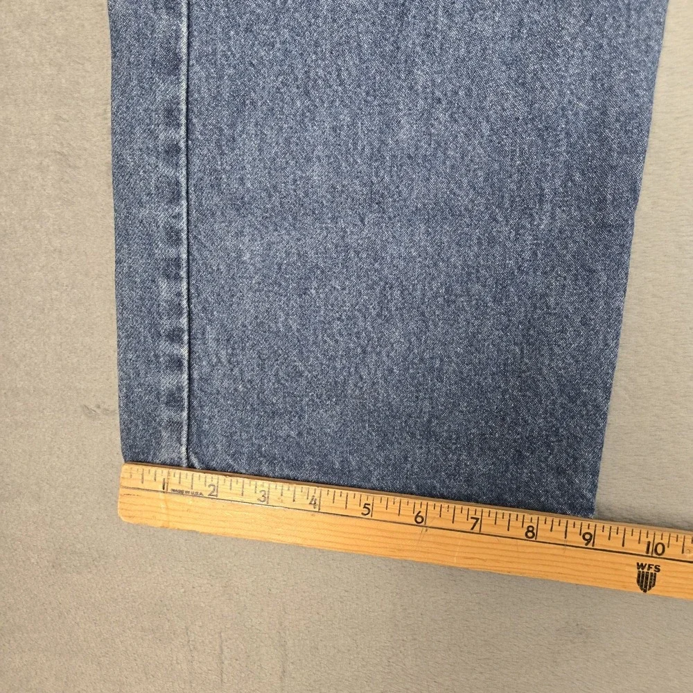 Levis 505 Jeans Mens 42x32 Regular Fit Straight Leg Blue Med Wash Denim Y2k